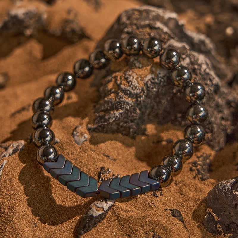 Bracciale con perline a freccia placcate in ematite naturale Olivenorma 