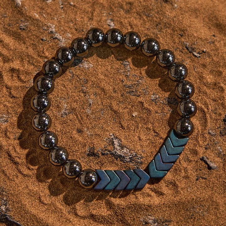 Bracciale con perline a freccia placcate in ematite naturale Olivenorma 
