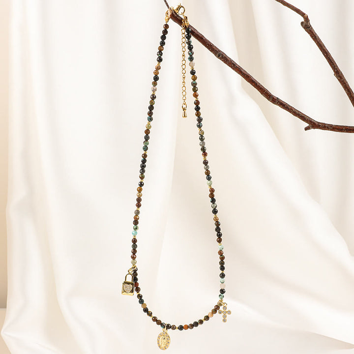 Collana di perline con pietre preziose blu in stile boho Olivenorma
