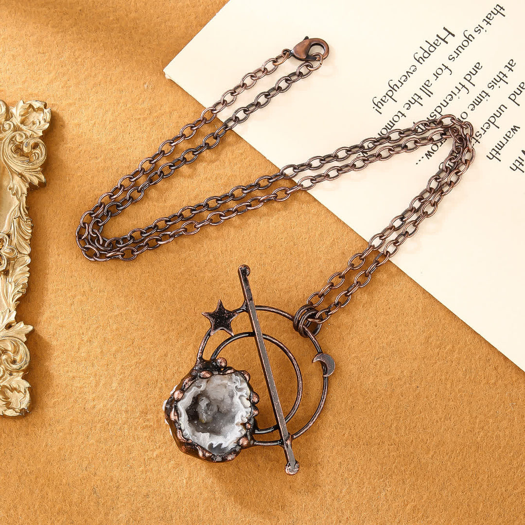 Collana con ciondolo in cristallo di grotta di agata bianca naturale Olivenorma