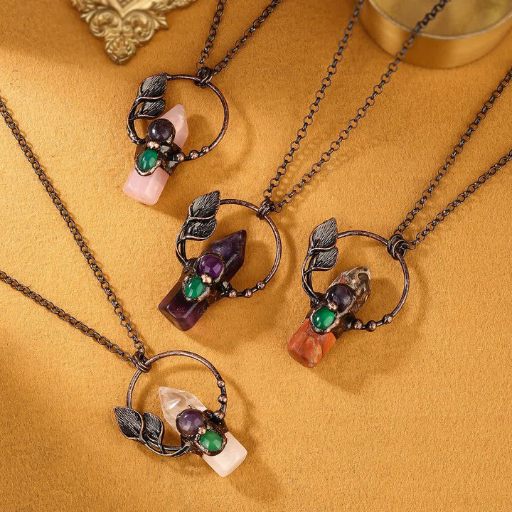 Collana con ciondolo a forma di competizione in pietra naturale Olivenorma