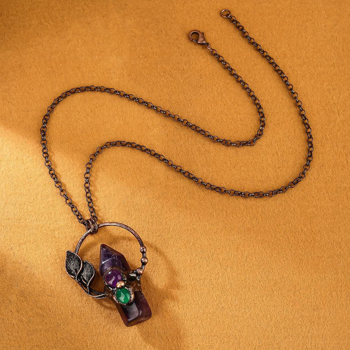 Collana con ciondolo a forma di competizione in pietra naturale Olivenorma