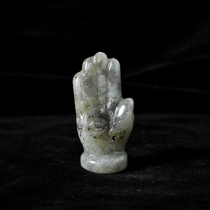 Decorazione in pietra preziosa naturale con mano di Buddha Olivenorma