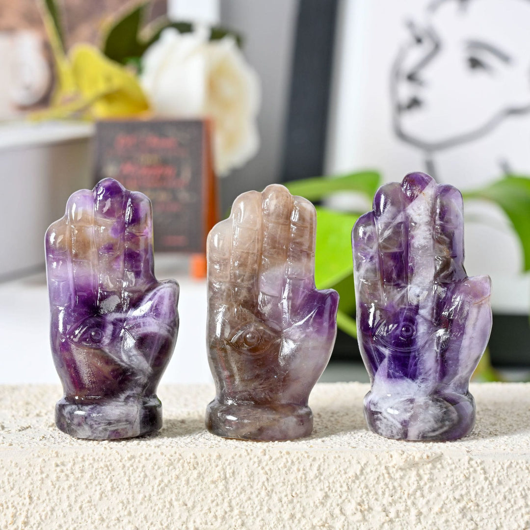 Decorazione in pietra preziosa naturale con mano di Buddha Olivenorma