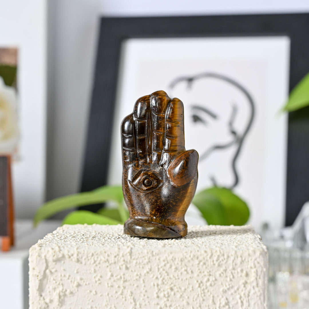 Decorazione in pietra preziosa naturale con mano di Buddha Olivenorma