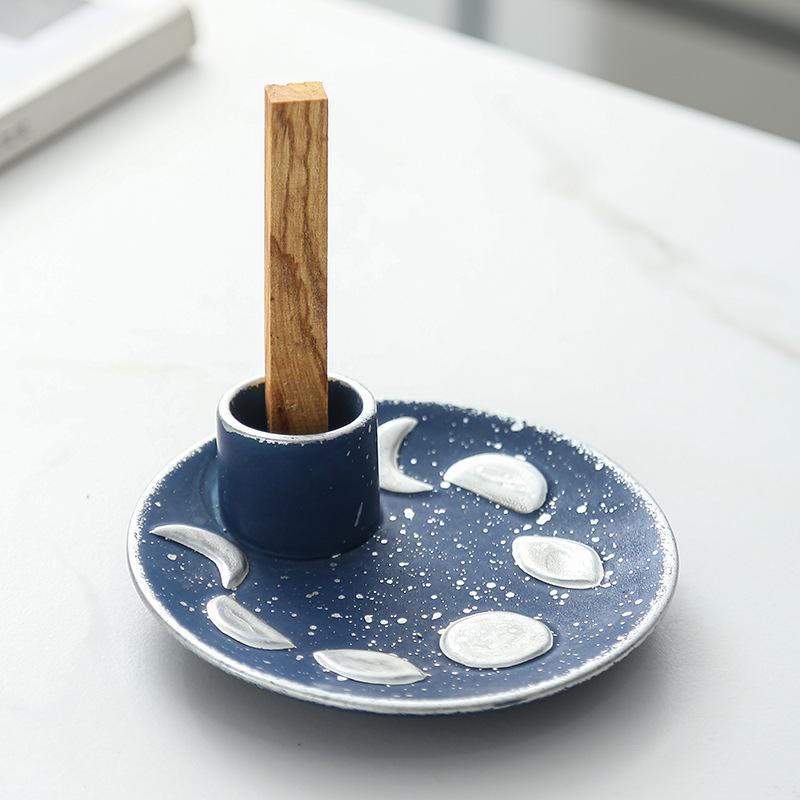 Porta incenso in ceramica con base in legno sacro della luna Olivenorma