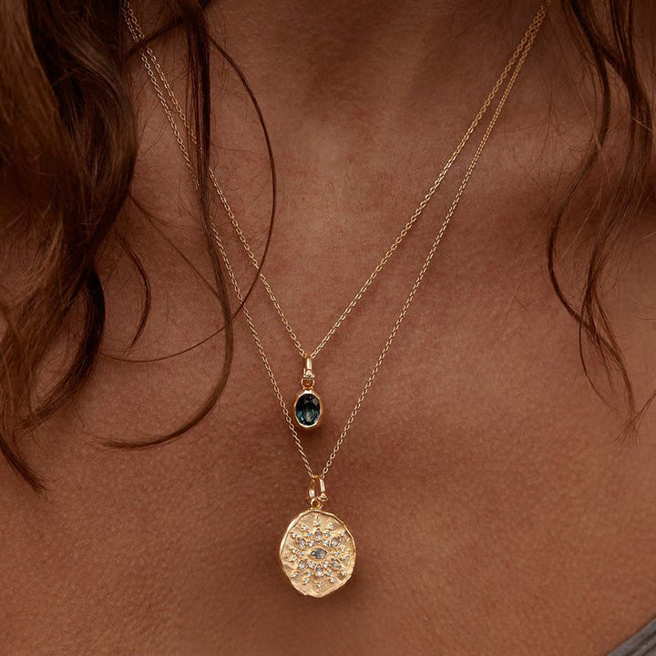 Collana con ciondolo in pietra portafortuna Olivenorma con gemma di cristallo naturale