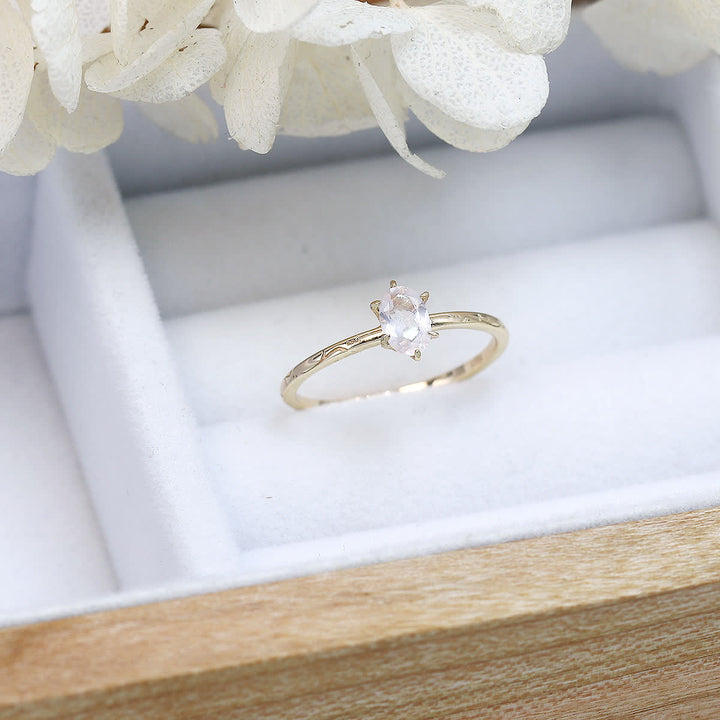 Anello Olivenorma con intarsio semplice in quarzo rosa e fluorite verde