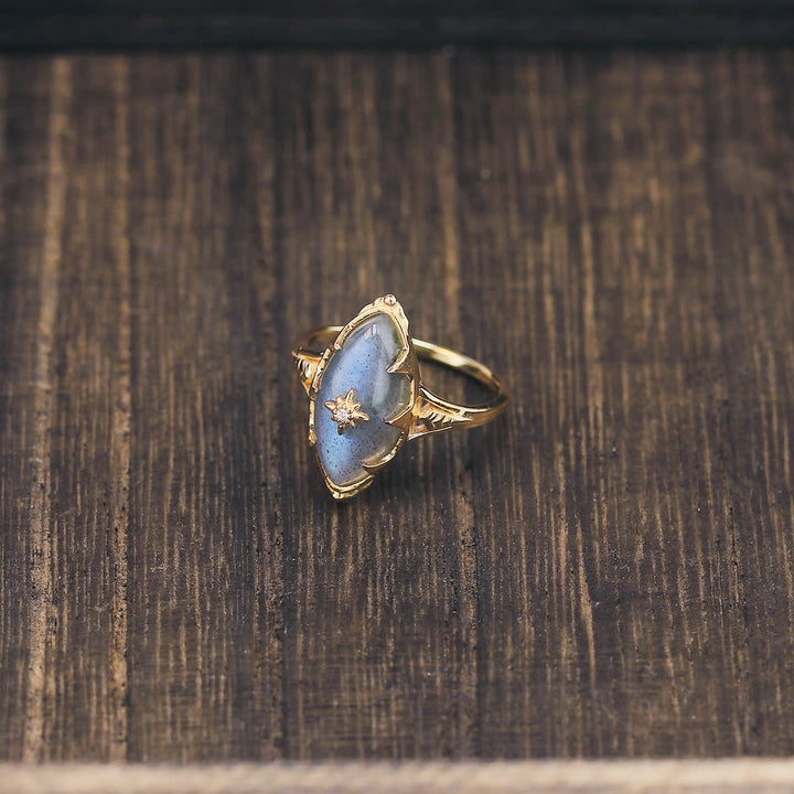 Anello con stampa a stella in labradorite naturale Olivenorma