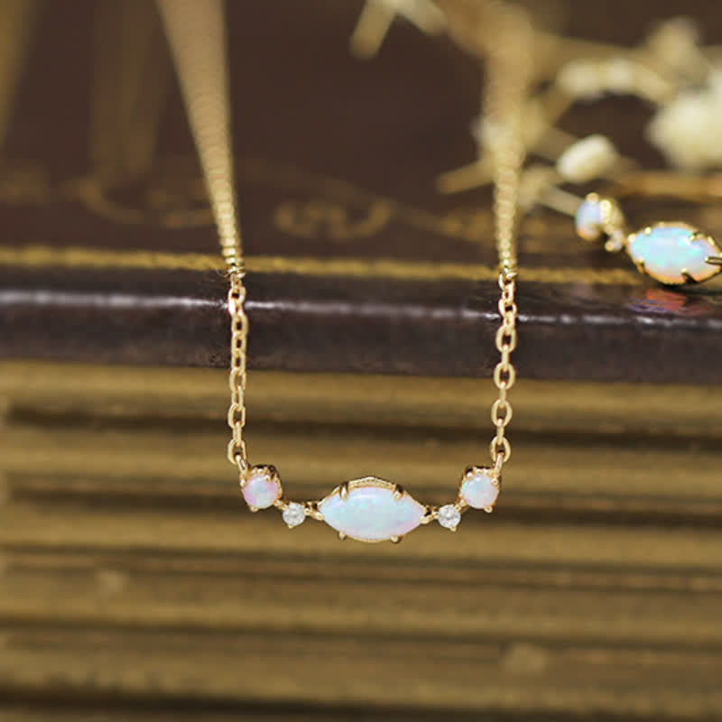 Collana con ciondolo a corona in opale naturale Olivenorma