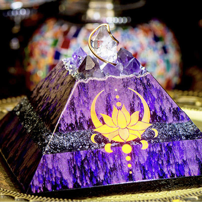 Olivenorma 14cm Lotus Ametista Energia Spire Piramide Orgone