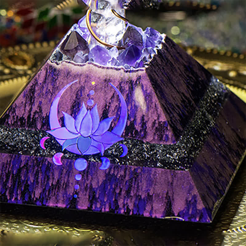 Olivenorma 14cm Lotus Ametista Energia Spire Piramide Orgone