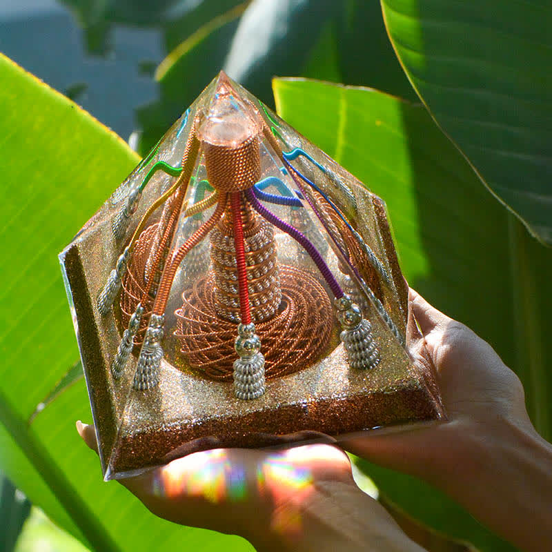 Olivenorma 7 Generatore di energia in filo di rame colorato Piramide Orgonica