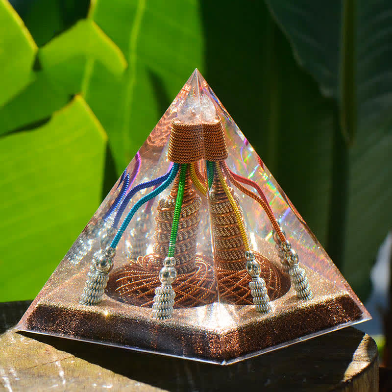 Olivenorma 7 Generatore di energia in filo di rame colorato Piramide Orgonica