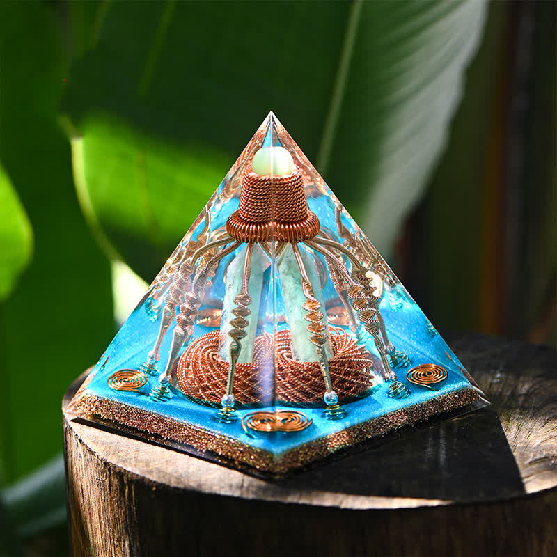 Olivenorma Filo di rame Avventurina verde Piramide energetica Orgone