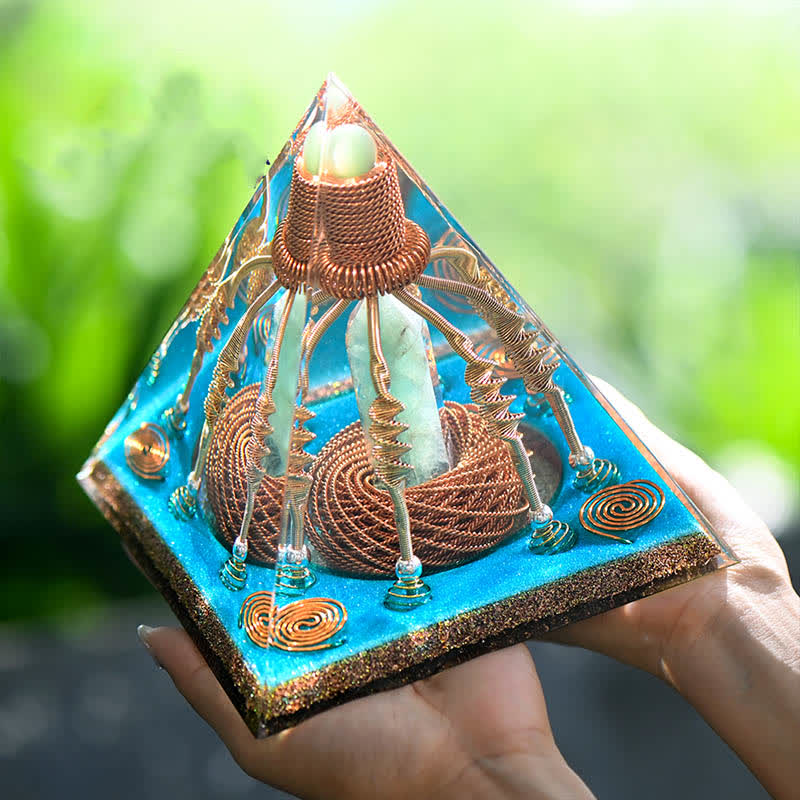 Olivenorma Filo di rame Avventurina verde Piramide energetica Orgone