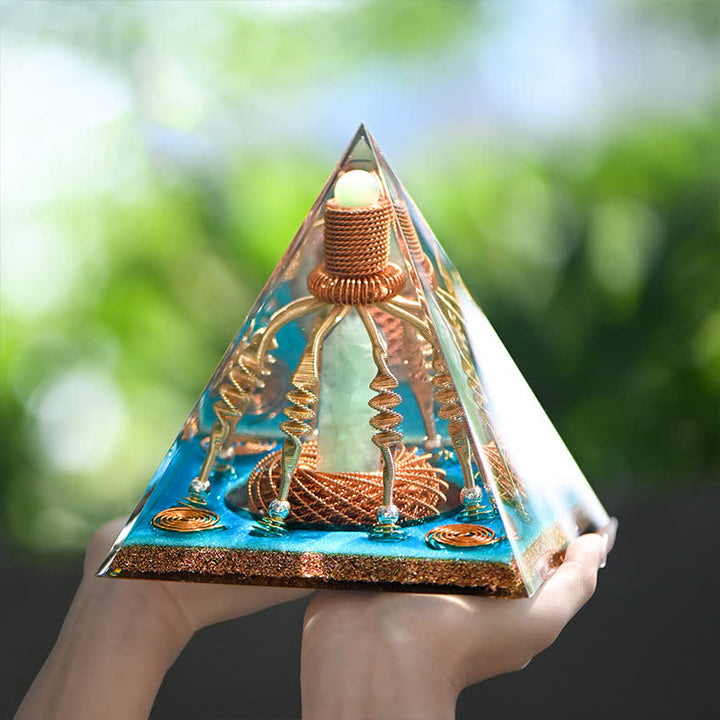 Olivenorma Filo di rame Avventurina verde Piramide energetica Orgone