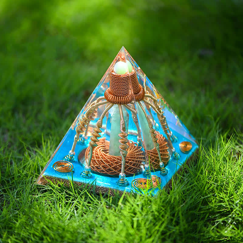 Olivenorma Filo di rame Avventurina verde Piramide energetica Orgone