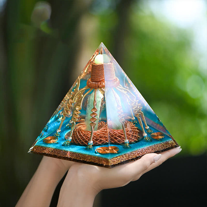Olivenorma Filo di rame Avventurina verde Piramide energetica Orgone