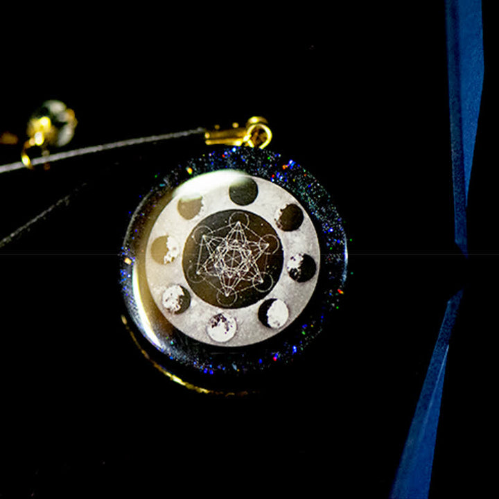 Collana di orgone con fase lunare energetica del cubo di Metatron Olivenorma