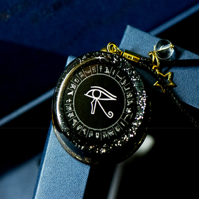 Collana di energia organica di ossidiana con occhio di Horus Olivenorma