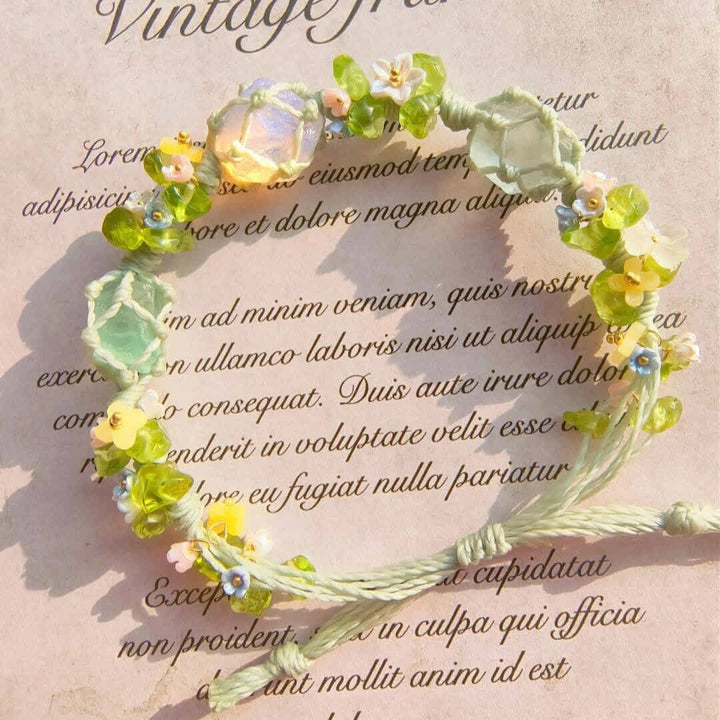 Braccialetto intrecciato con fiori di cristallo di opalite e fluorite verde Olivenorma 