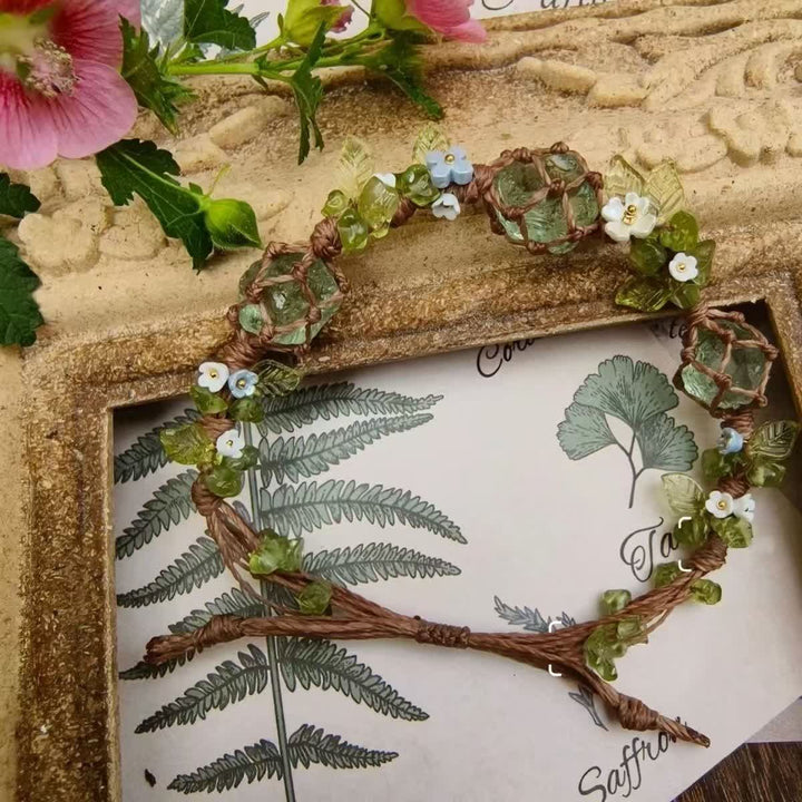 Bracciale intrecciato con fiori in pietra di peridoto e fluorite verde Olivenorma 