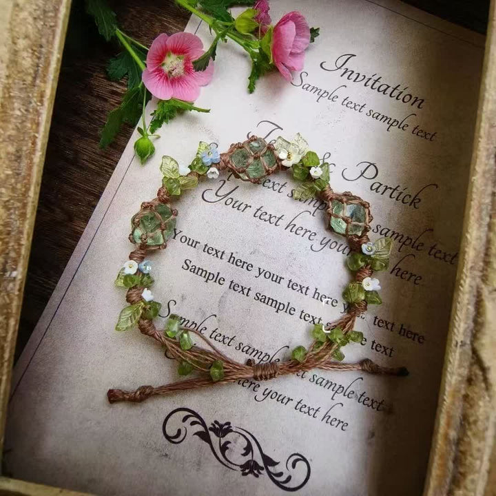Bracciale intrecciato con fiori in pietra di peridoto e fluorite verde Olivenorma 