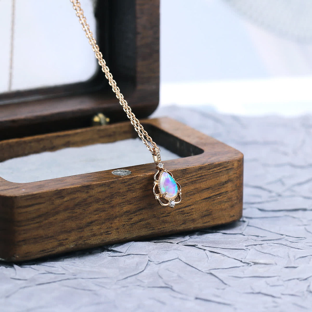 Collana Olivenorma in argento sterling con opale naturale in stile vintage