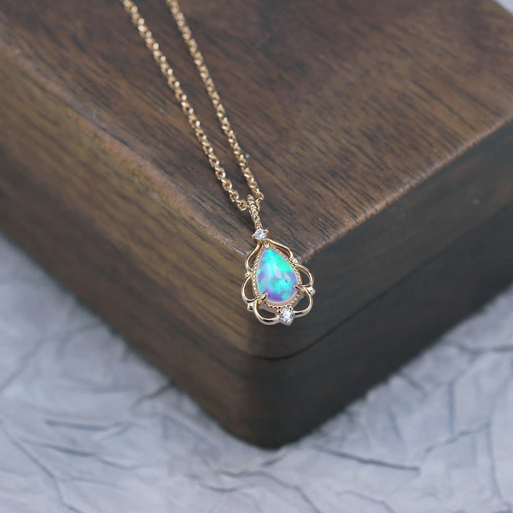 Collana Olivenorma in argento sterling con opale naturale in stile vintage