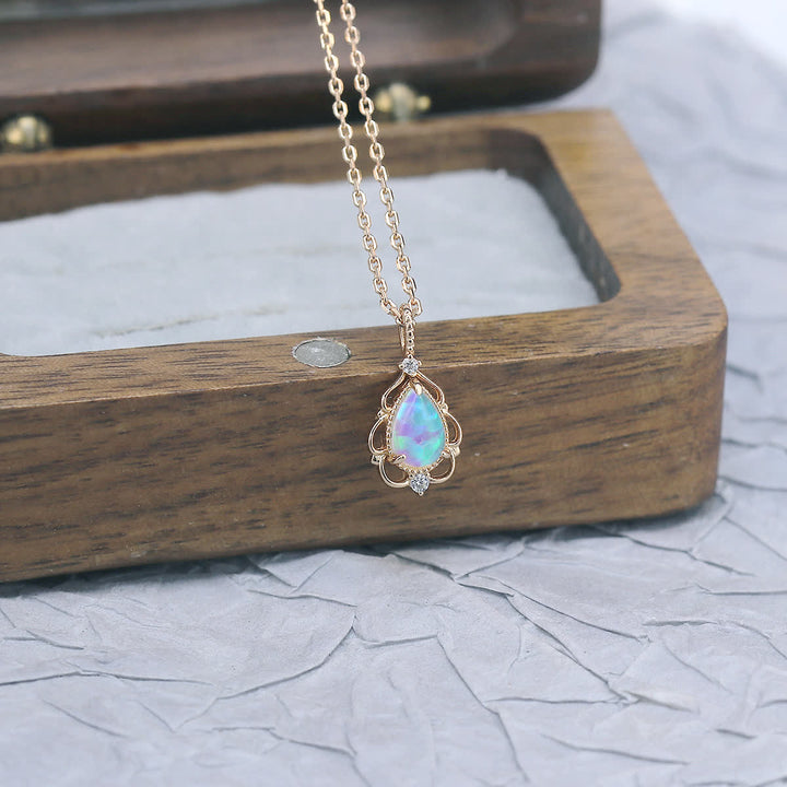 Collana Olivenorma in argento sterling con opale naturale in stile vintage