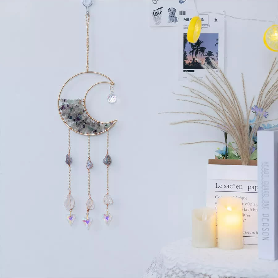 Campanello a vento con ciondolo a forma di luna in ghiaia di fluorite Olivenorma