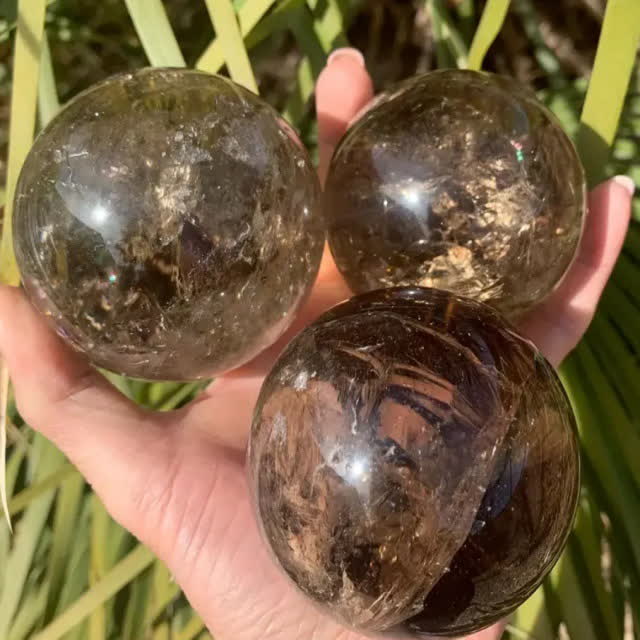 Sfera di cristallo di quarzo fumé naturale Olivenorma