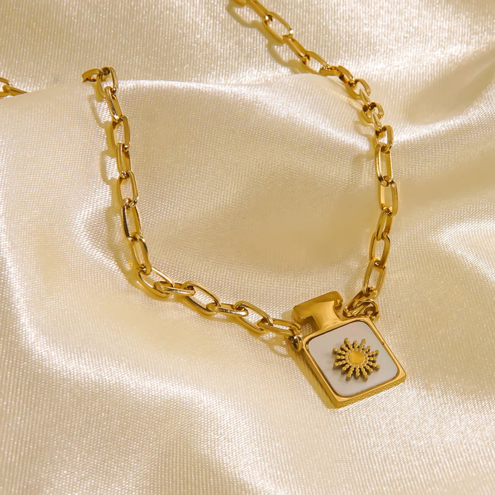 Collana con ciondolo in perle d'acqua dolce naturale Olivenorma Nacre 