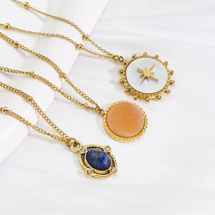 Collana con ciondolo a forma di stella a otto punte in pietra naturale Olivenorma 
