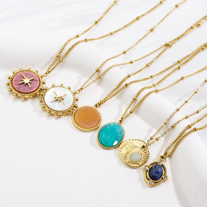 Collana con ciondolo a forma di stella a otto punte in pietra naturale Olivenorma 