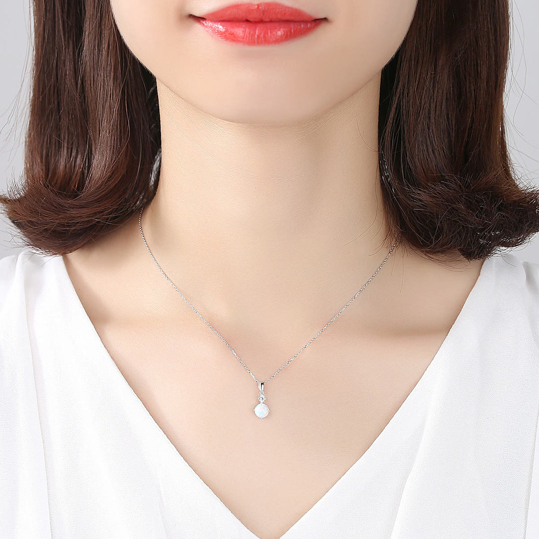 Olivenorma Collana con ciondolo in opale rotondo in argento sterling 925