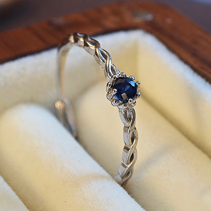 Anello regolabile in argento sterling con zaffiro naturale Olivenorma