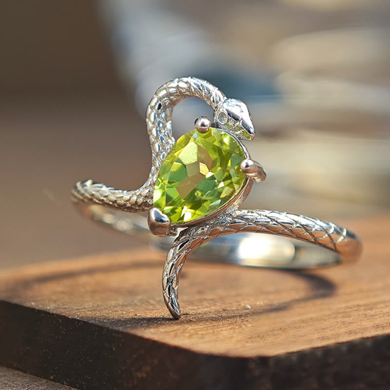 Anello serpente in argento con peridoto naturale Olivenorma