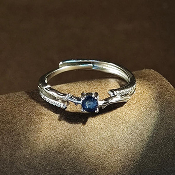 Anello a forma di ramo con zaffiro naturale Olivenorma