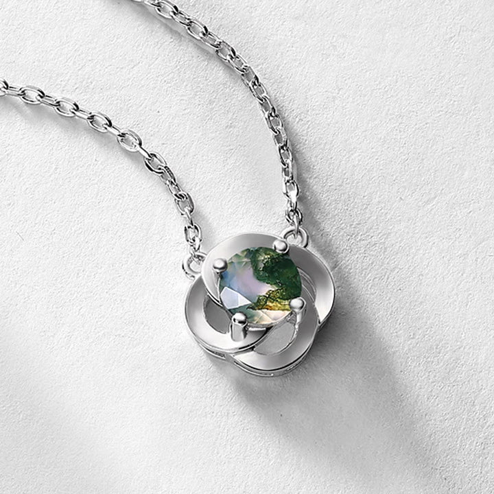 Collana con ciondolo a forma di quadrifoglio in agata muschiata Olivenorma