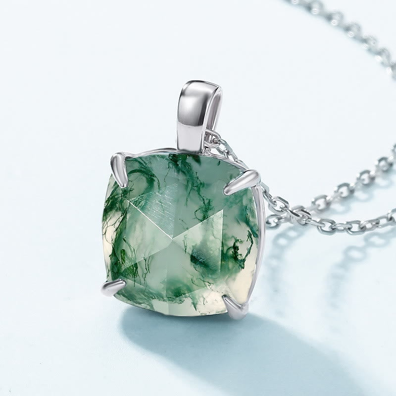 Collana con ciondolo a forma di cubo di zucchero in agata muschiata Olivenorma