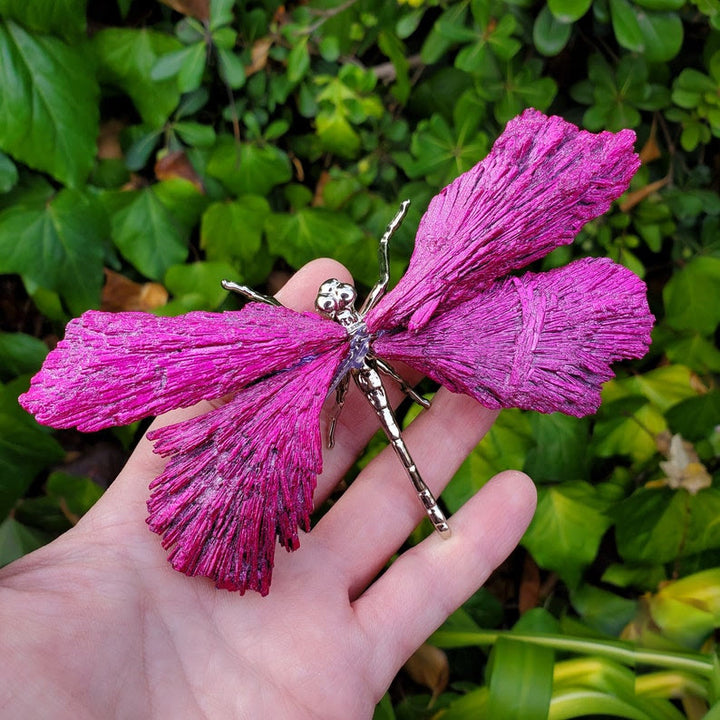 Olivenorma Decorazione in pietra preziosa con libellula in tormalina rossa rosa elettroplaccata