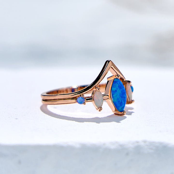 Anello a corona con opale naturale blu e bianco Olivenorma