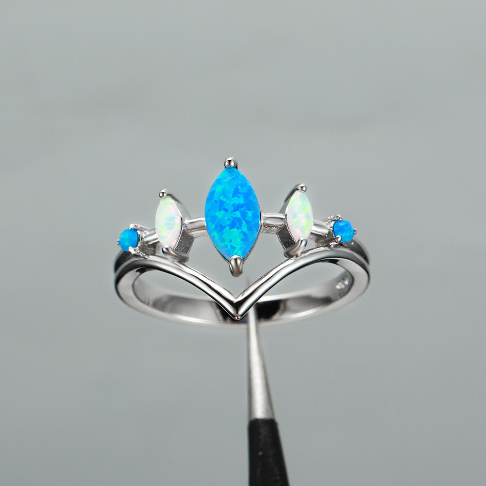 Anello a corona con opale naturale blu e bianco Olivenorma