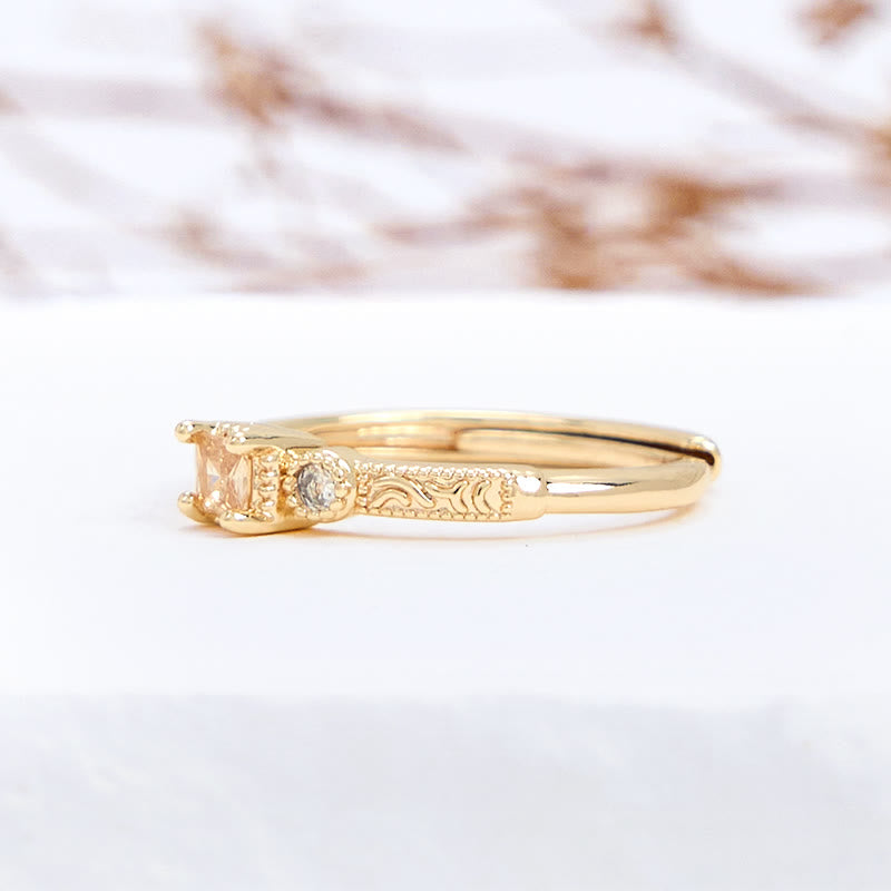 Anello Olivenorma con zircone bianco e citrino taglio quadrato semplice