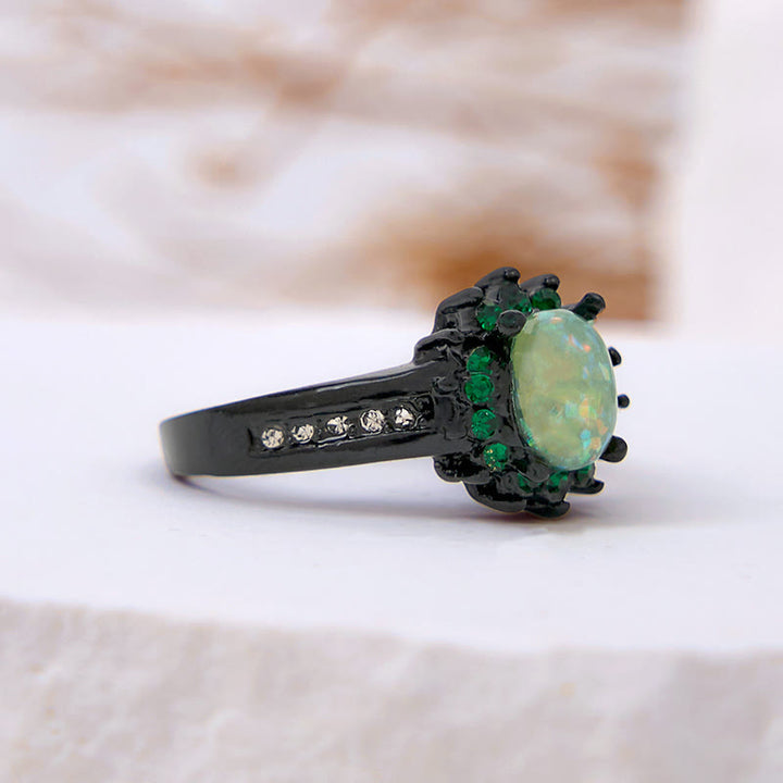 Anello girasole con zircone bianco e opale ovale Olivenorma