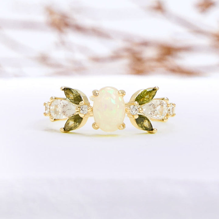 Anello Olivenorma Delicato Opale Foglia Peridoto Zircone