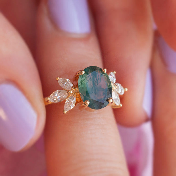 Anello con foglia di zircone in agata muschiata ovale Olivenorma