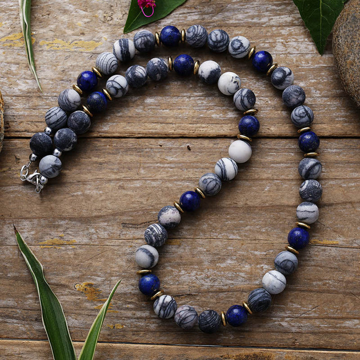 Collana di perline di pietra di seta nera di lapislazzuli Olivenorma